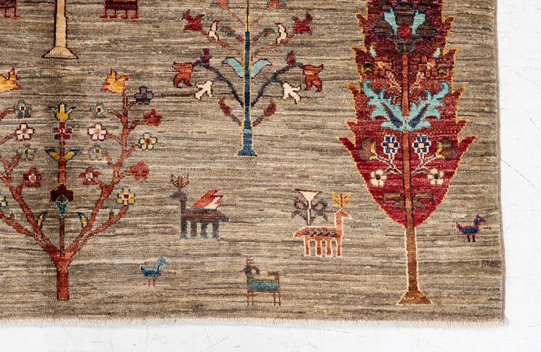 Matta, ca 205 x 155 cm.