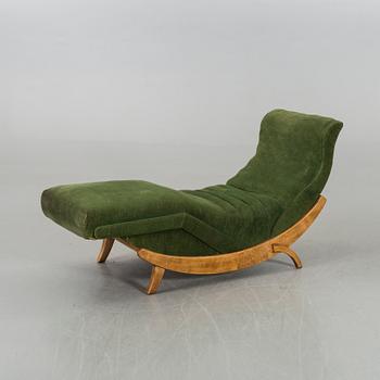 A mid 20th century day bed.
