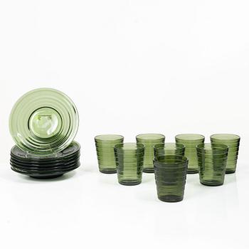 Aino Aalto, Eight 'Bölgeblick' glasses and seven side plates, Karhula Glassworks, 1930s.