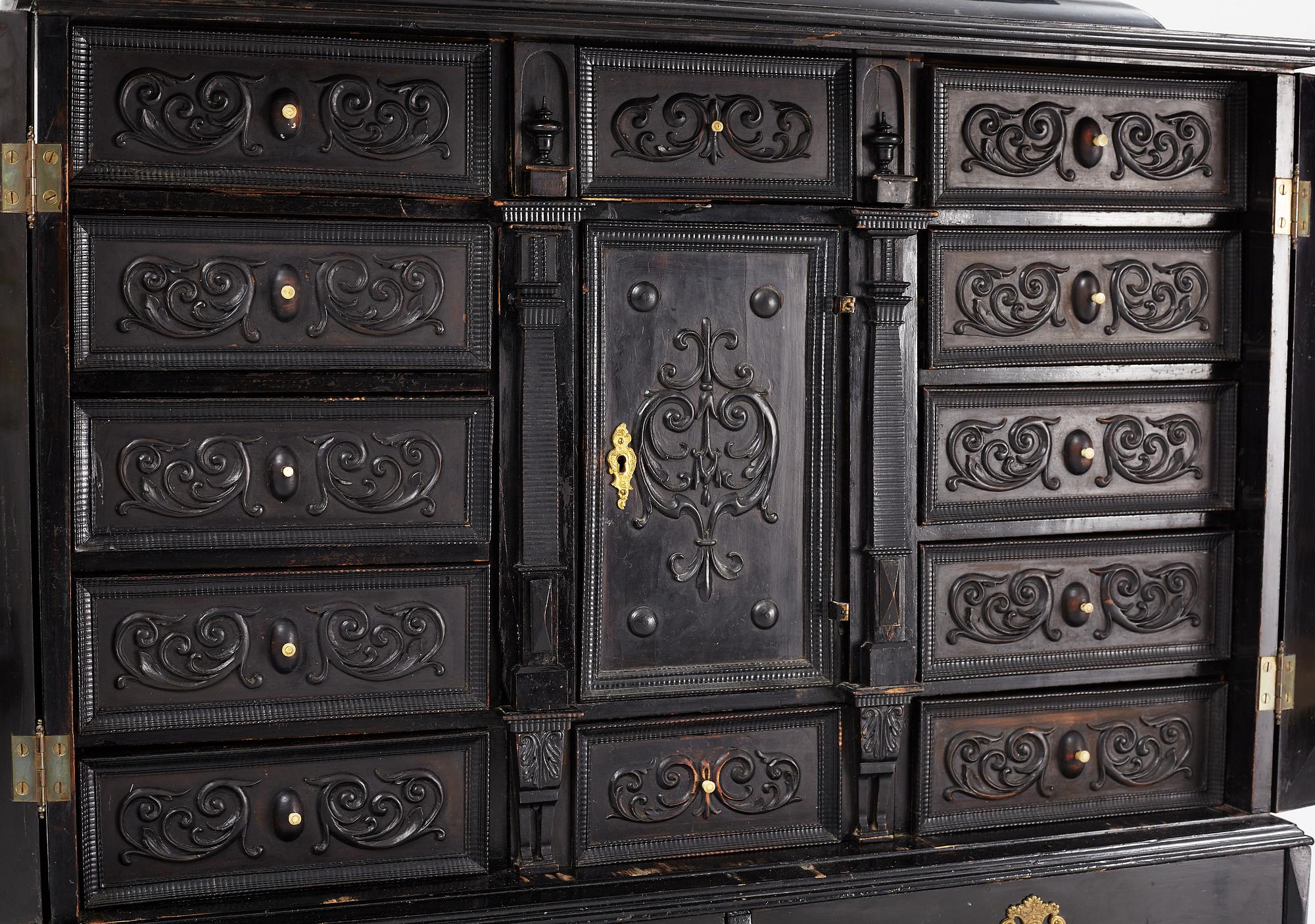 Kabinettskåp, Sydtyskland, Barock, omkring år 1700.