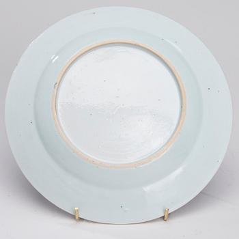 TALLRIKAR, 13 ST, porslin, Kina, Qianlong 1736-1795.