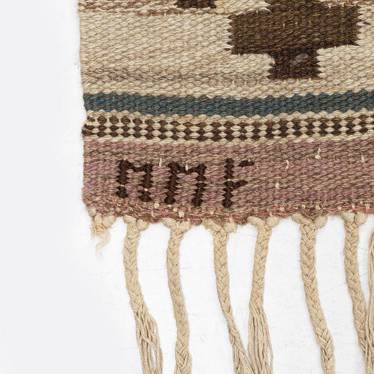 Märta Måås-Fjetterström, matta, "Herrumsmattan", rölakan, 329 x 258 cm, signerad MMF.