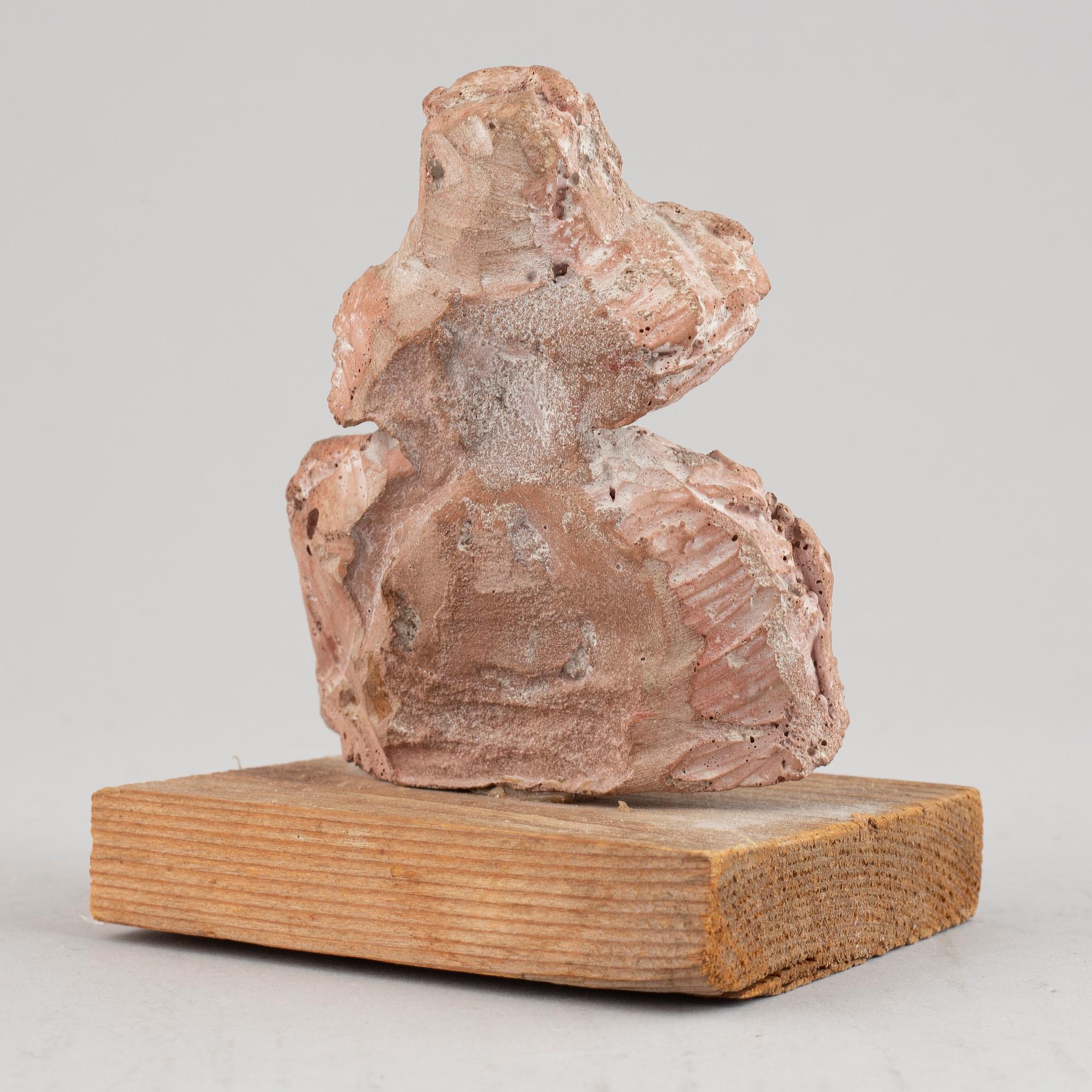 Evert Lindfors, sculpture, earthenware, signed and dateed 1996 under the base.