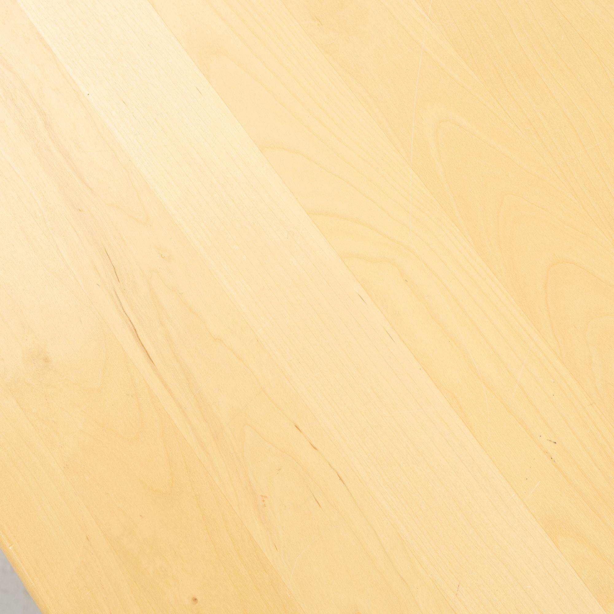 Yngve Ekström, matbord, "Björka", Stolab, 2007.