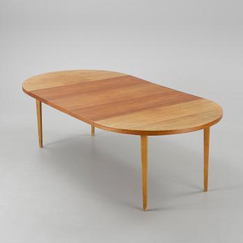 MATBORD, med tre iläggsskivor. Niels O Møller, J L Møller, Danmark, 1960-tal.