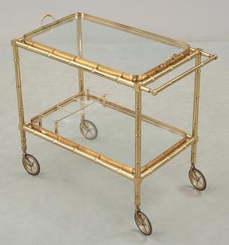 SERVERINGSVAGN, 1900-talets andra hälft.