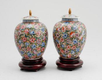 LOCKURNOR, 1 par, porslin, Kina, 1800-/1900-tal.