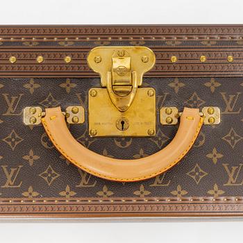 Louis Vuitton, A 'Alzer 80' travel bag, 2002.
