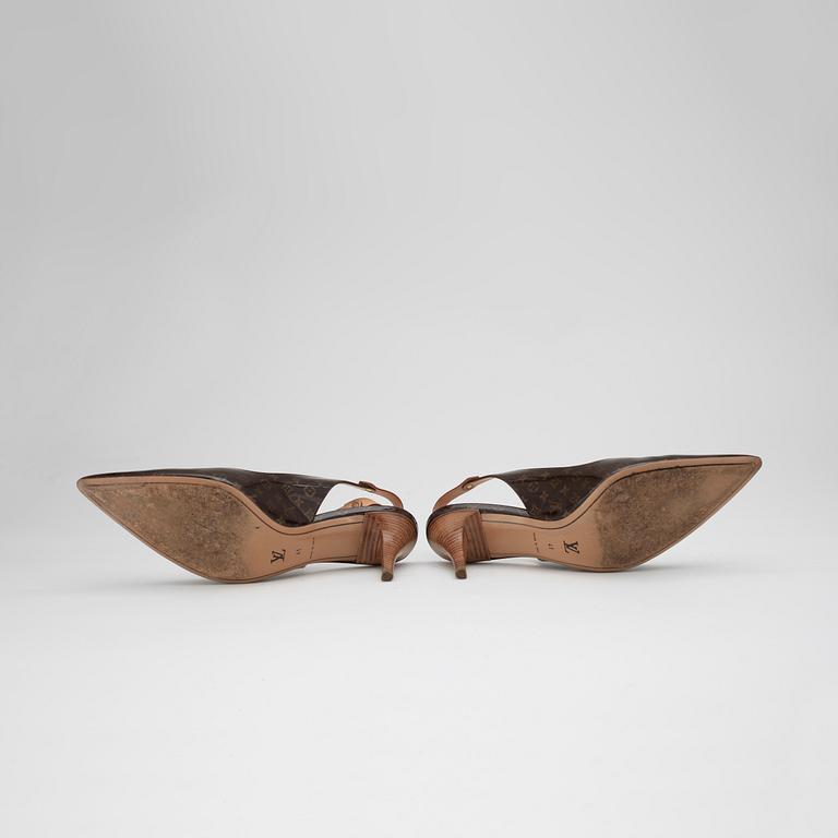 LOUIS VUITTON, a pair of brown monogram patent leather lady's shoes.