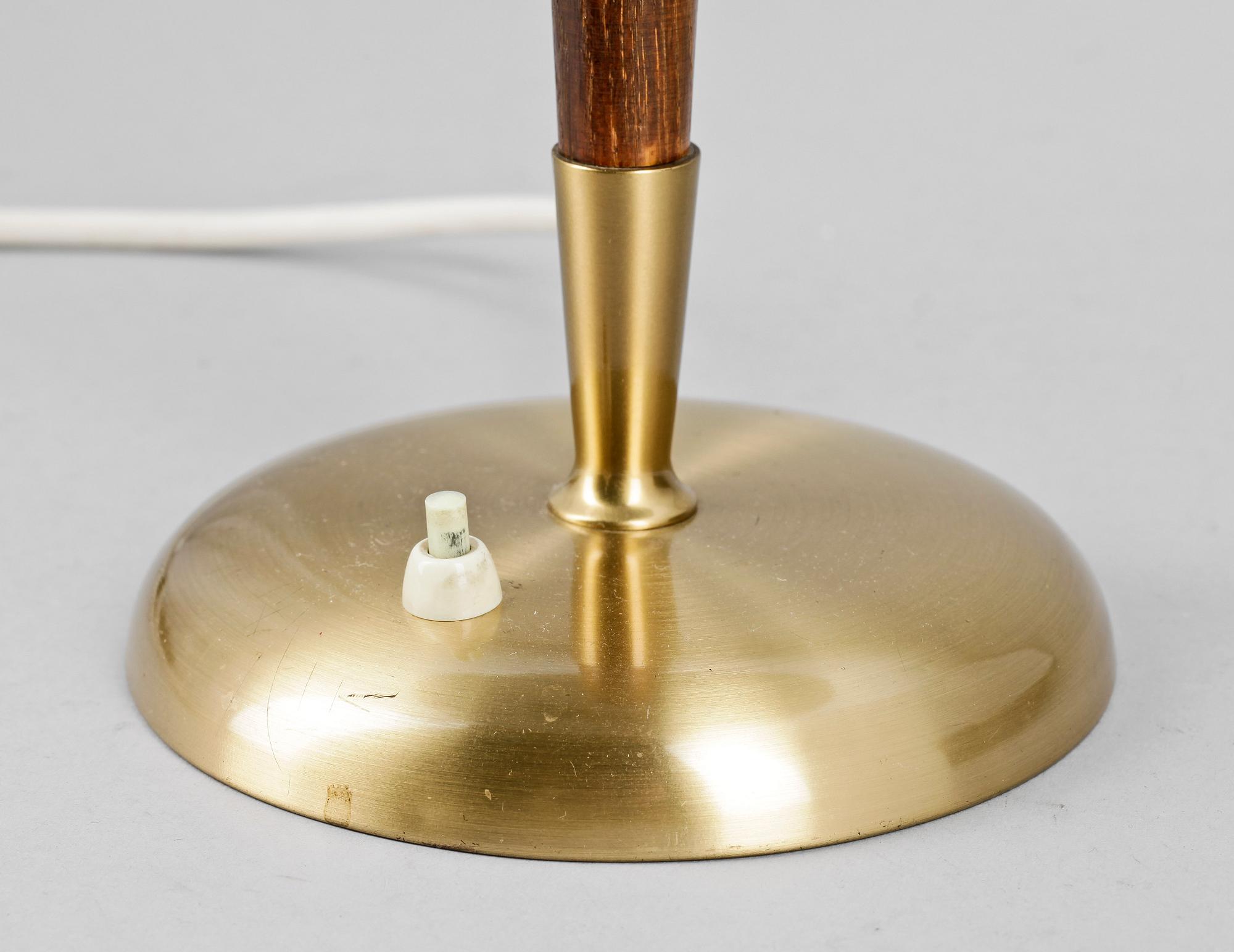 SKRIVBORDSLAMPA, 1900-talets mitt.