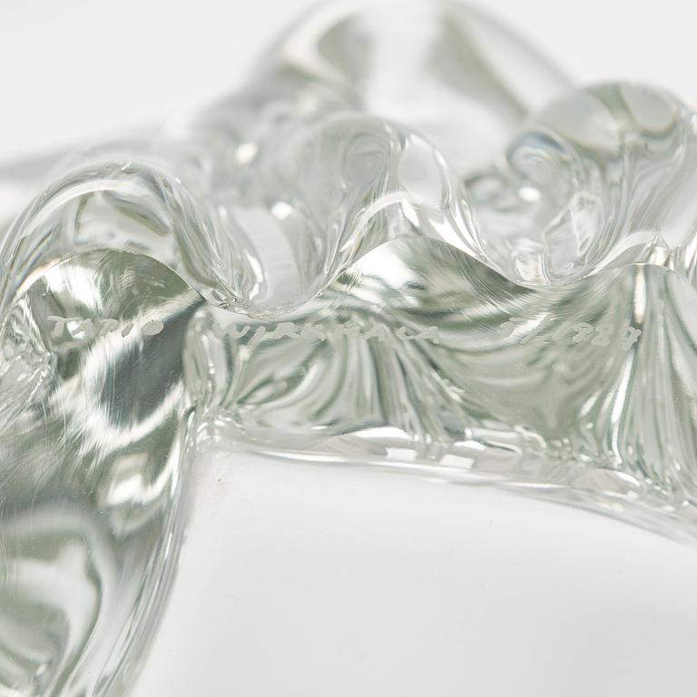 Tapio Wirkkala, vas, "Kalvolan Kanto" (Stubbe), signerad Tapio Wirkkala 5 / 1987.