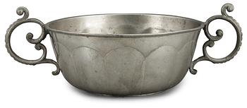 757. A Swedish pewter bowl by M Söderberg 1736.