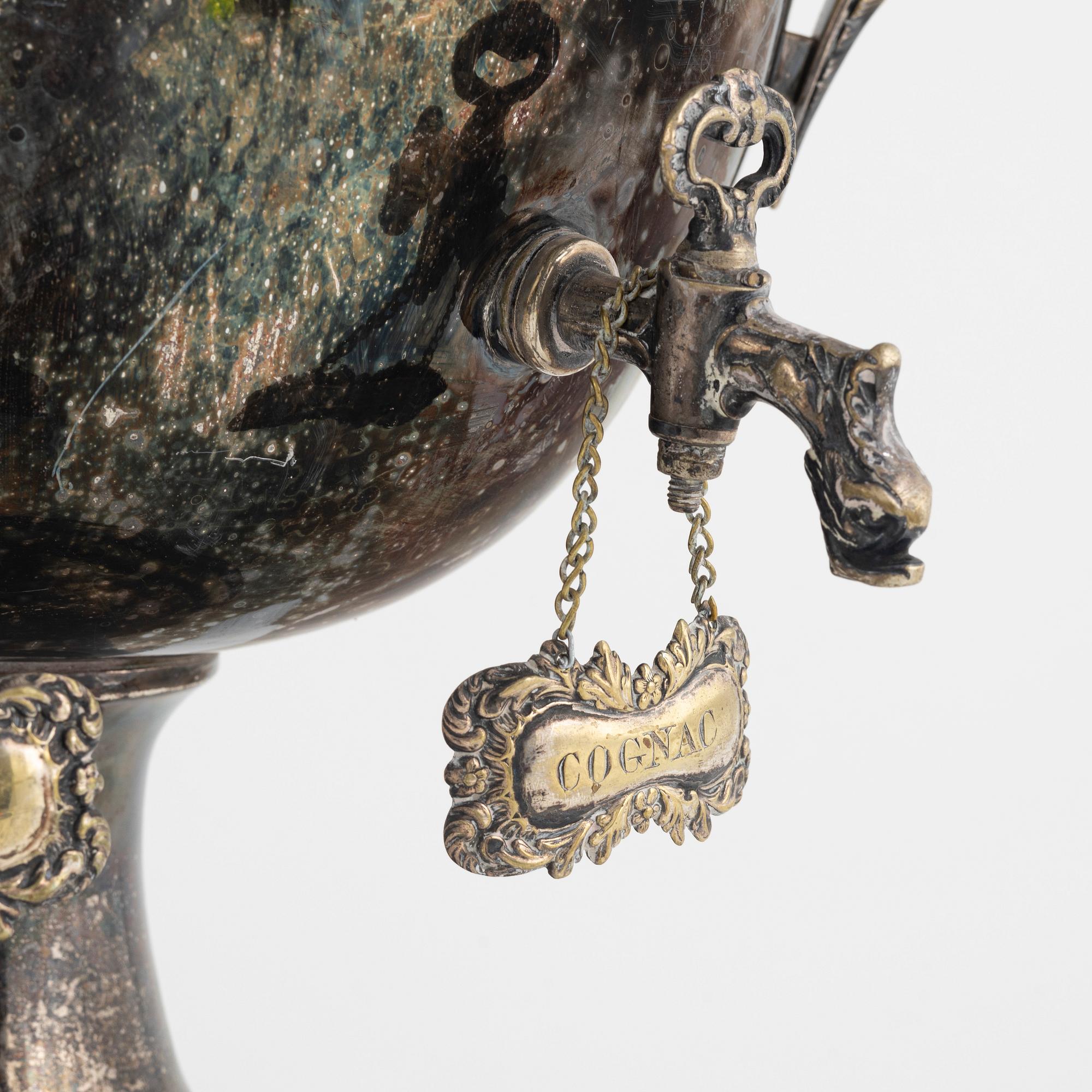 C.R. Carlström, brännvinskylare, nysilver, tidigt 1900-tal.