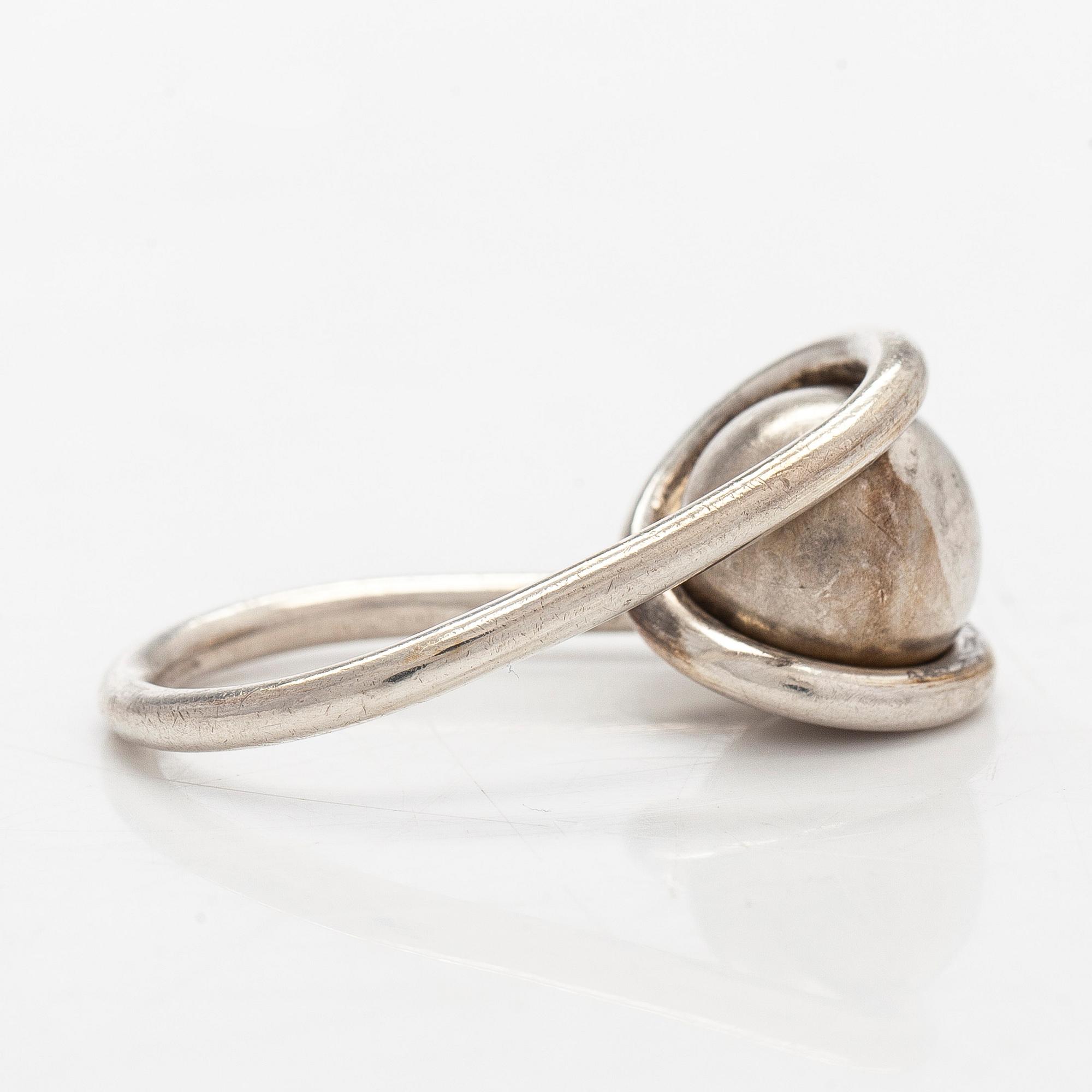 Bent Knudsen, sormus, sterlinghopeaa, Tanska.