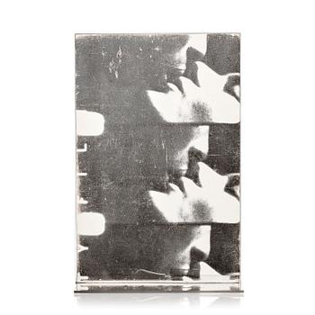 452. Andy Warhol, "The Kiss", ur "Seven Objects in A Box".