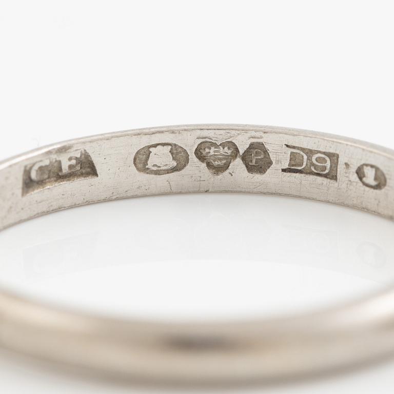 Ringar, två stycken, platina, släta, 1950-tal.