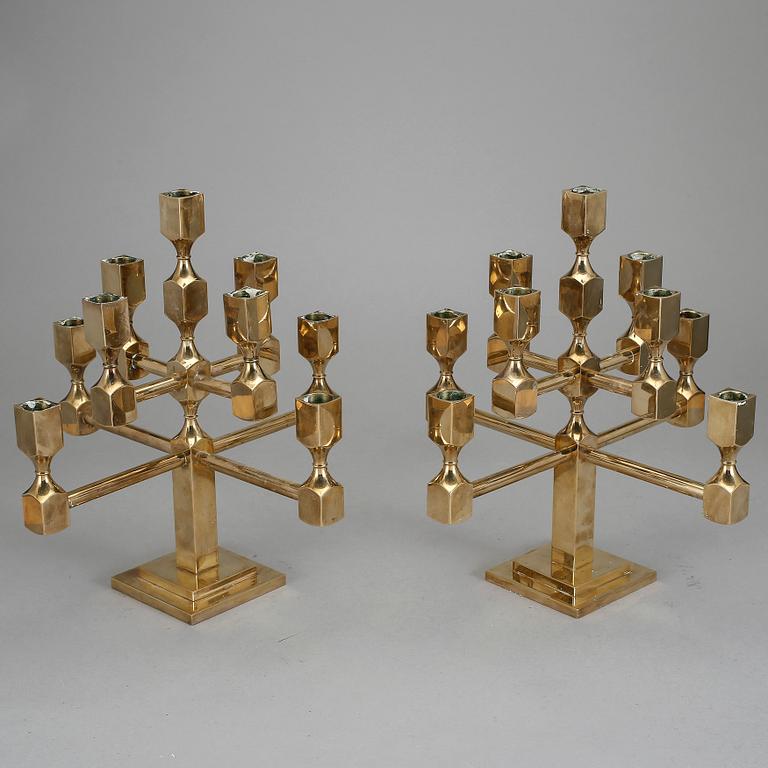 KANDELABRAR, ett par, mässing, Gusum, 1900-tal.