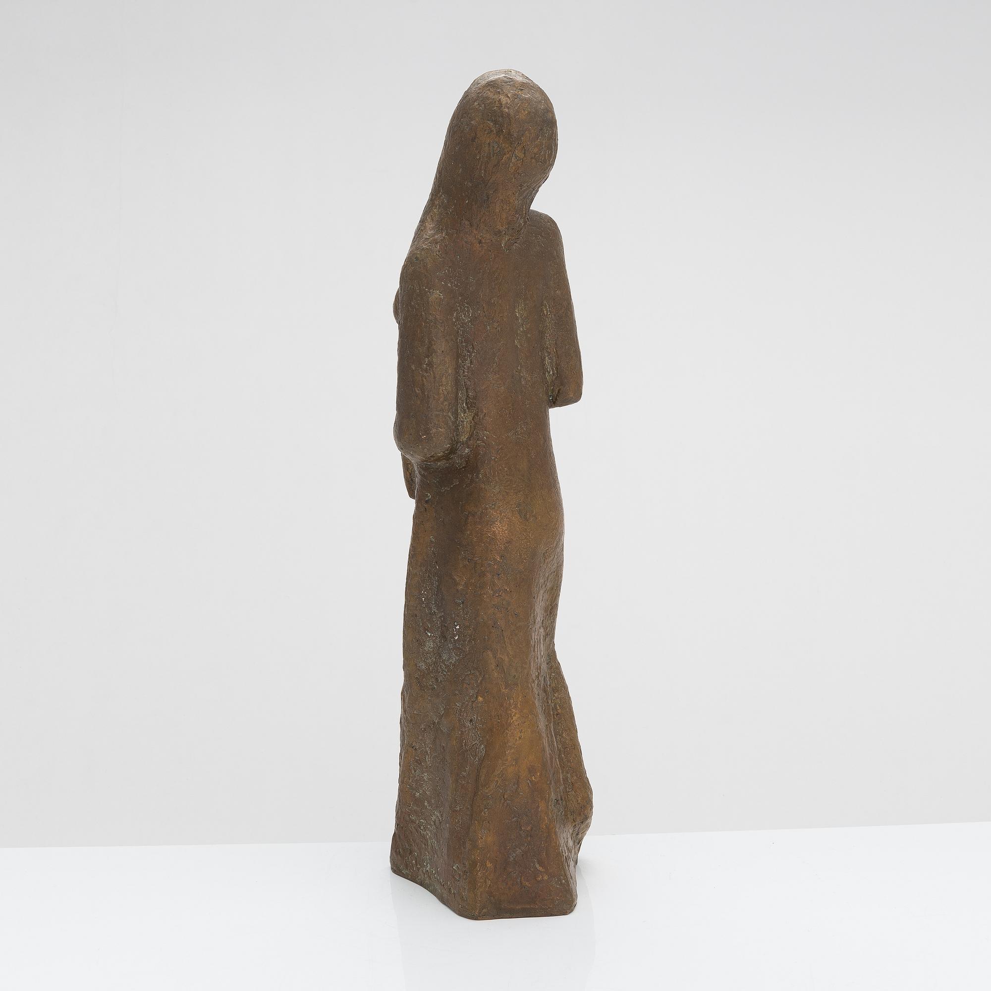 Jussi Vikainen, veistos, pronssi, signeerattu ja päivätty -83.