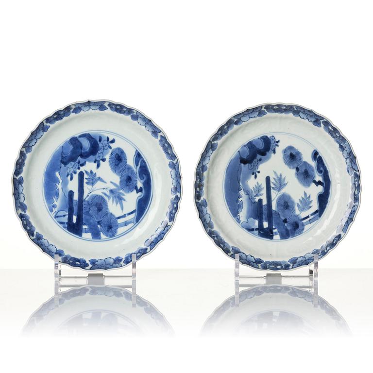 A group of eight blue and white Japanese plates, Meiji period (1868-1912).