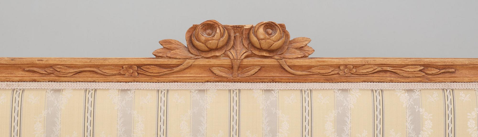 SALONGSGRUPP, tre delar. Gustaviansk, 1700-talets slut.