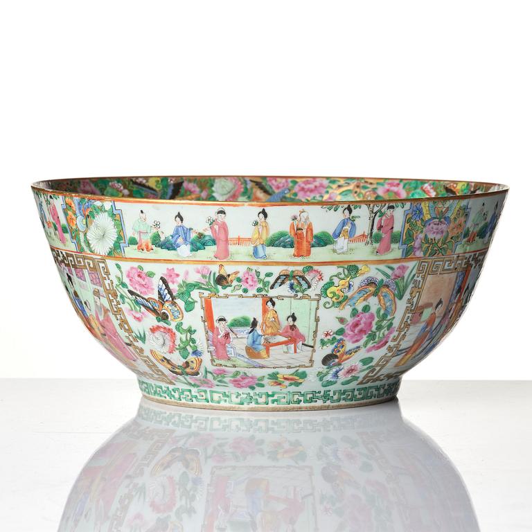 A large Canton famille rose punch bowl, Qing dynasty, 19th century.