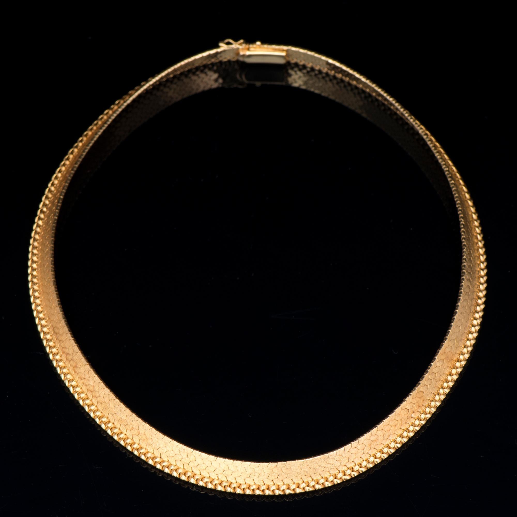 HALSSMYCKE, 18K guld. Frankrike.