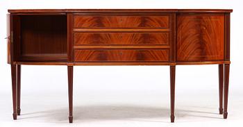 SIDEBOARD, engelsk stil, 1900-tal.