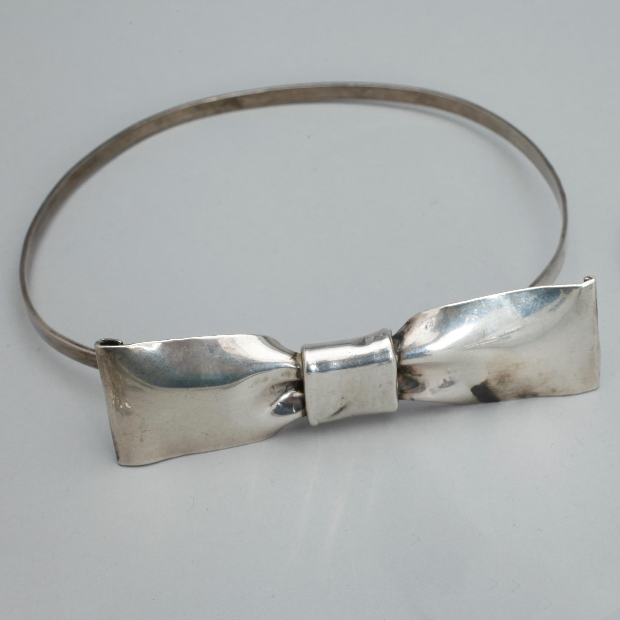 PARTI SMYCKEN, 16 stycken, silver, Sverige, 1900-talets andra hälft. Total vikt ca 245 gram.
