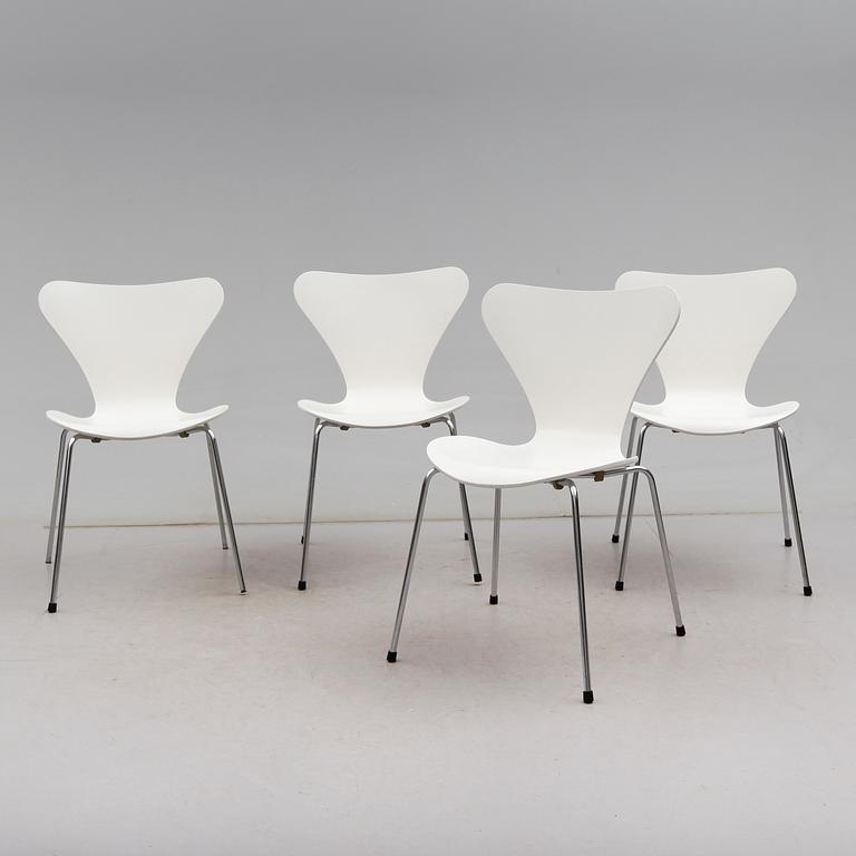 STOLAR, 4 st, "Sjuan", Arne Jacobsen, Fritz Hansen, Danmark 1976.
