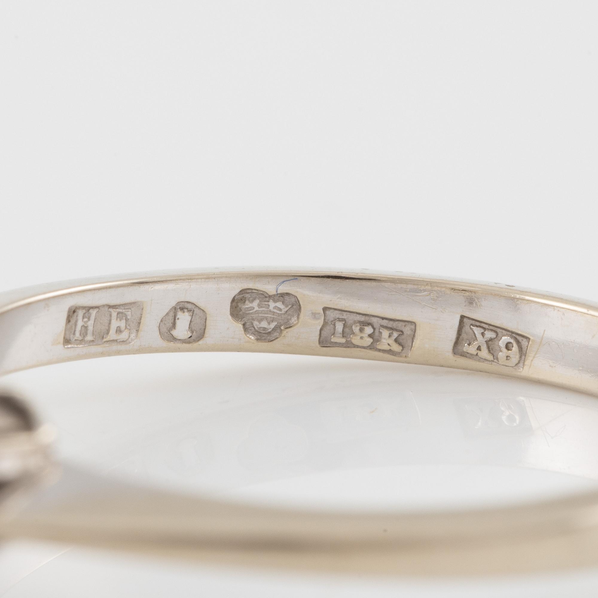 Rings, 2 pcs, 18K white gold with small diamonds.