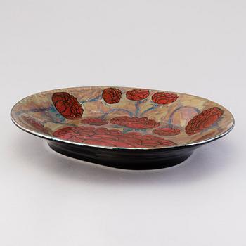 BIRGER KAIPIAINEN, a ceramic bowl, signed Kaipiainen Arabia.