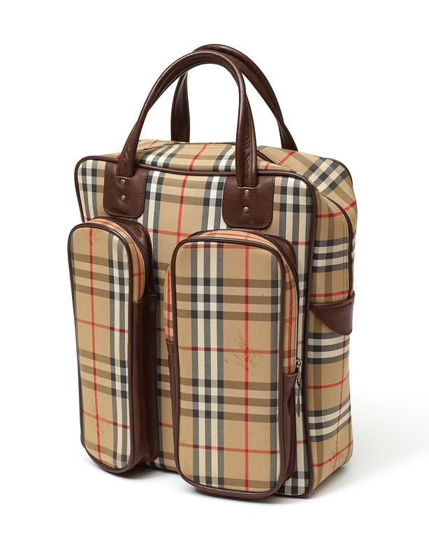A sport bag by Burberry.