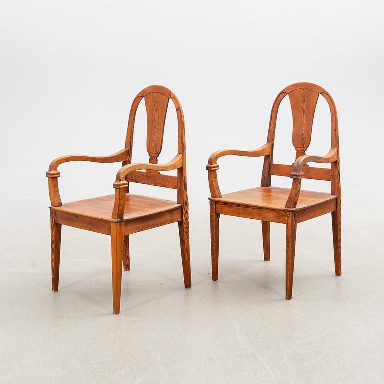 Karmstolar, ett par, sent 1800-tal/tidigt 1900-tal.