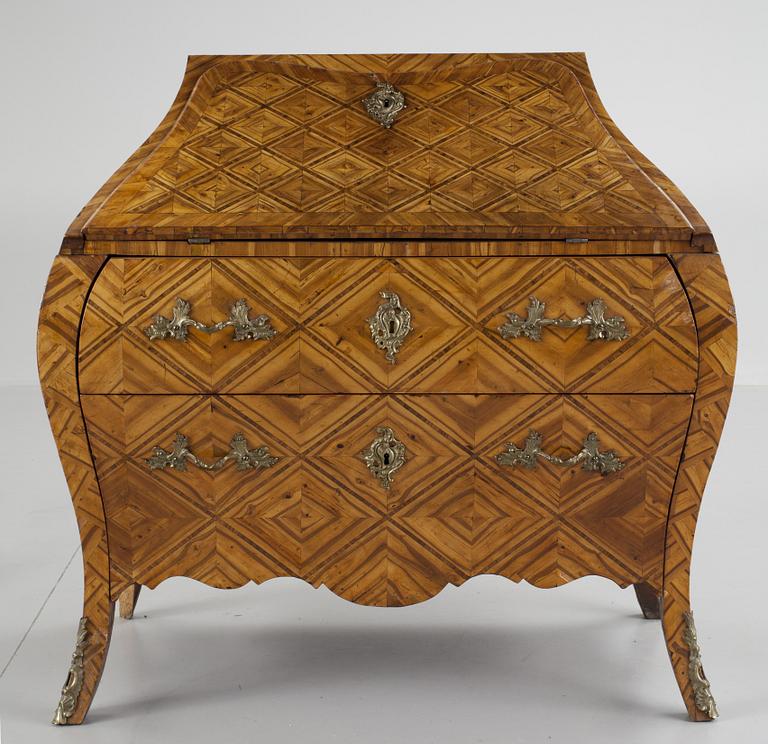 A Swedish Rococo 18th century secretaire.