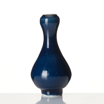 A midnight blue glazed vase, Qing dynasty with Chenghua mark.