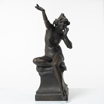 Alice Nordin, seated female figure.