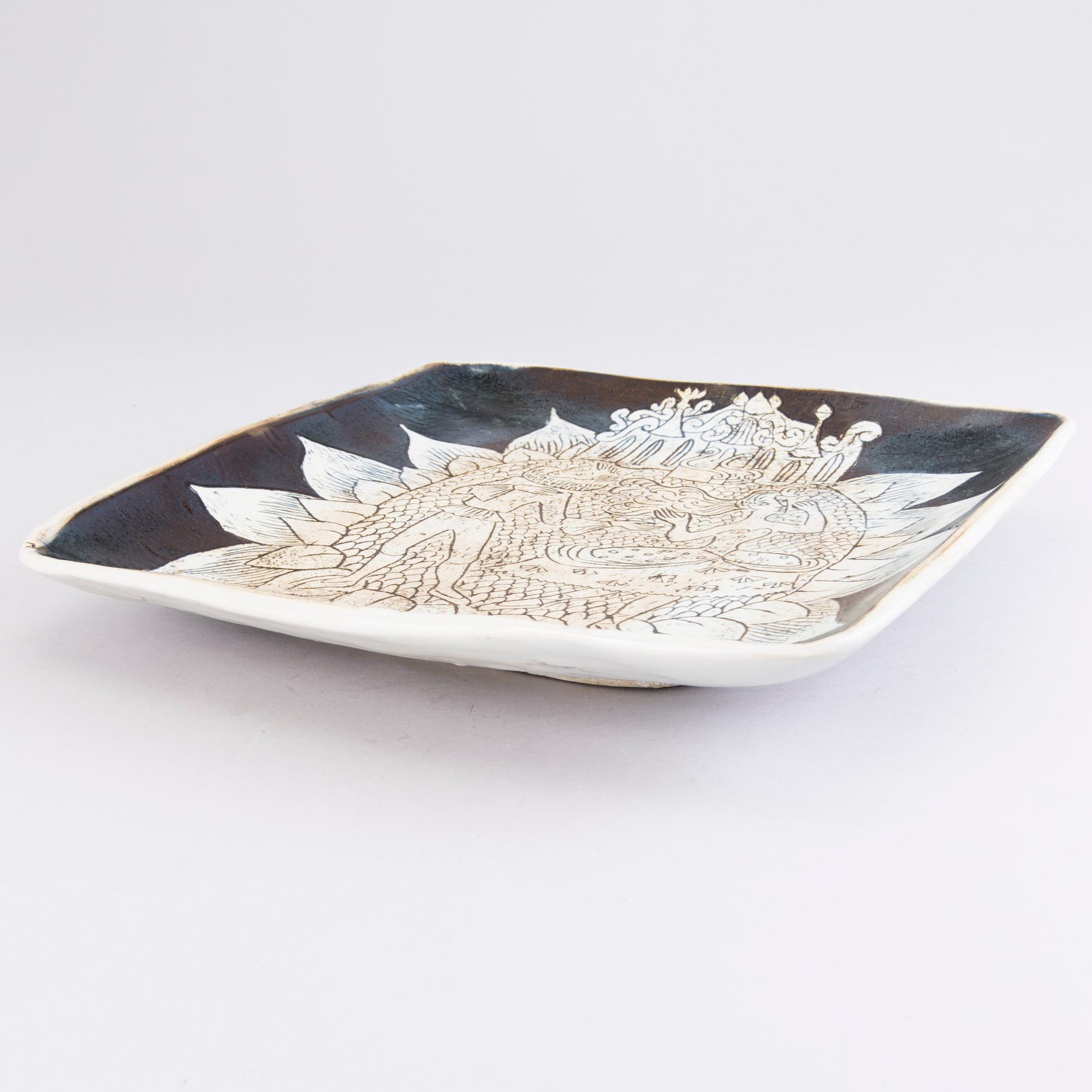 BIRGER KAIPIAINEN, koristevati, signeerattu Kaipiainen, 1940-luku.