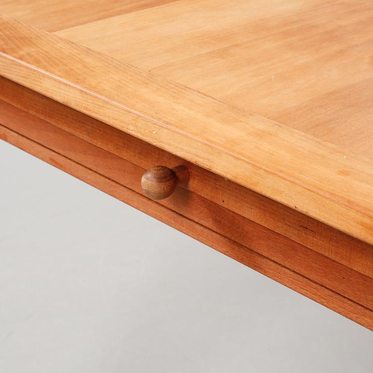 MATBORD, "Gustav", Annika Reutersvärd, Fogia, 1991.