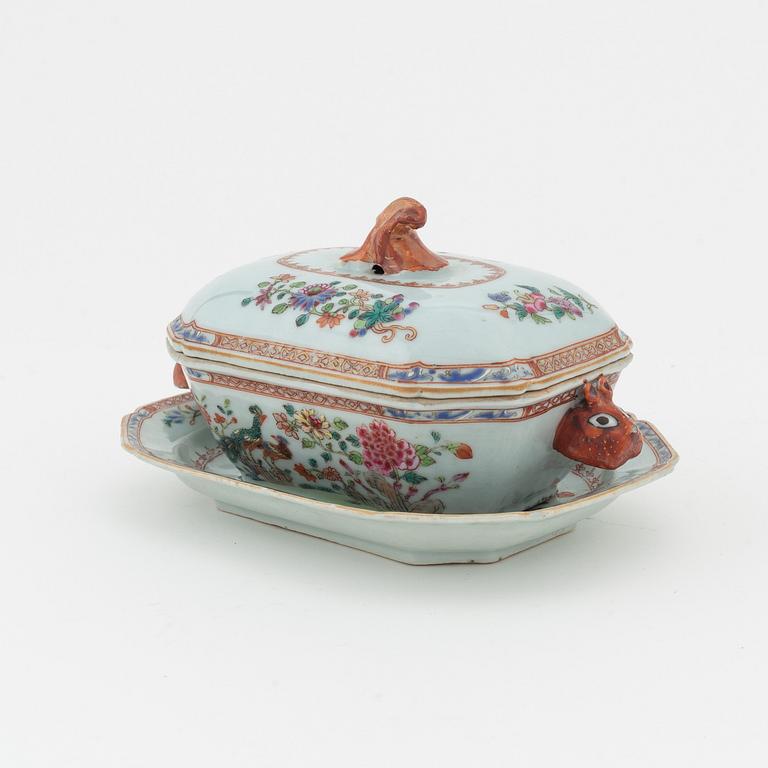 A famille rose 'double peacock' butter tureen with cover and stand, Qing dynasty, Qianlong (1736-95).