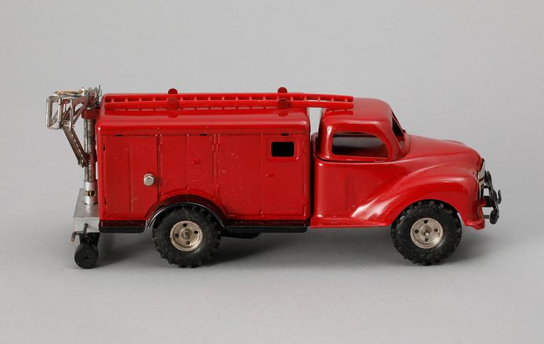 A German Gama fire engine 260 and towing vehicle 265, 1950s.