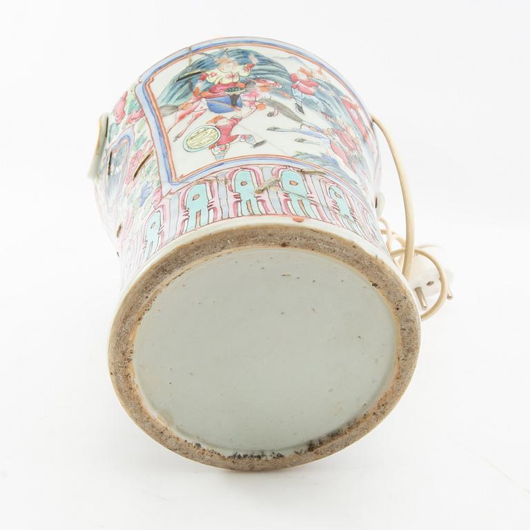 Vas/Lampa Kina  1800-tal  porslin.