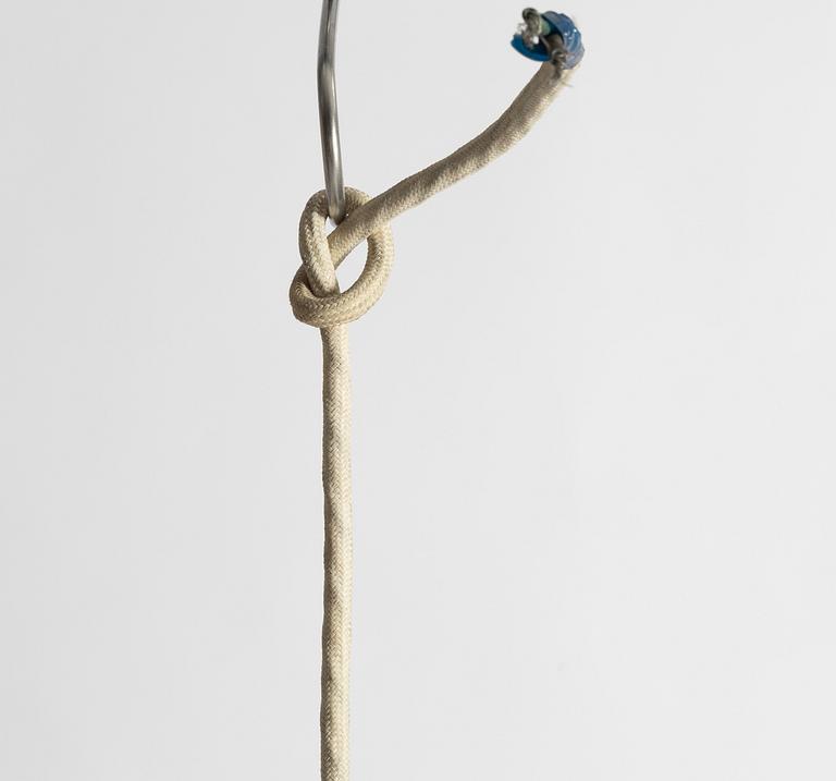 Vilhelm Lauritzen, taklampor, ett par, "VL45 Radiohuspendeln", Louis Poulsen, Danmark, 1900-talets första hälft.