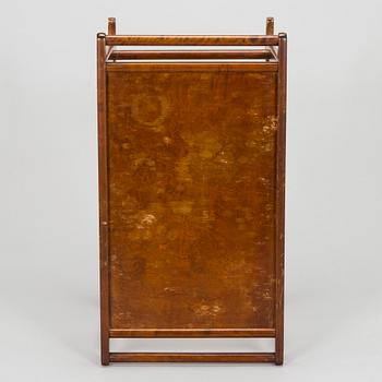 Ilmari Tapiovaara, a 1940s tea trolley Keravan for Puuteollisuus.