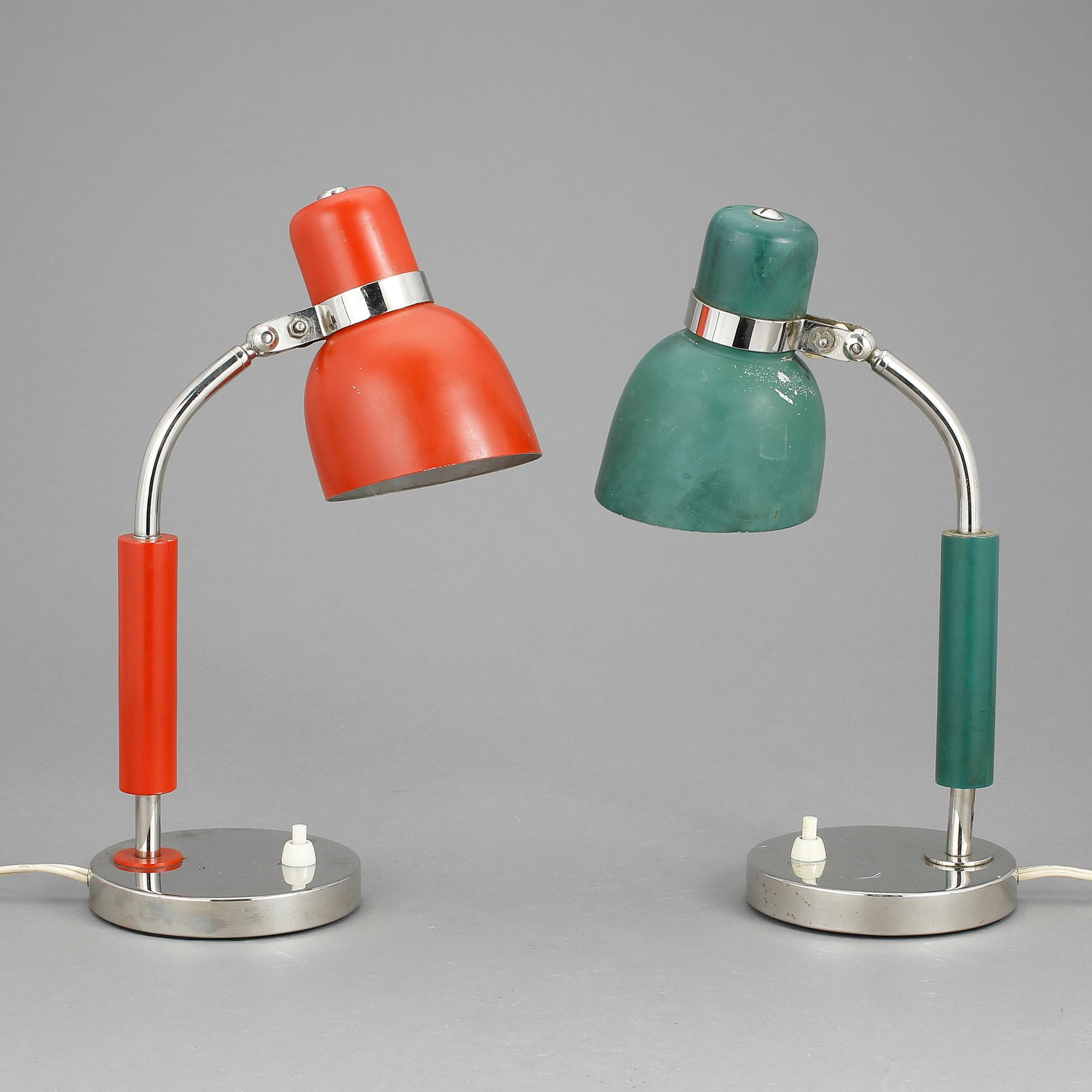 LAMPOR, 2 st, funkis, 1940-tal.