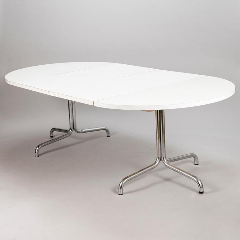 An extendable Thonet dinner table, Austria.