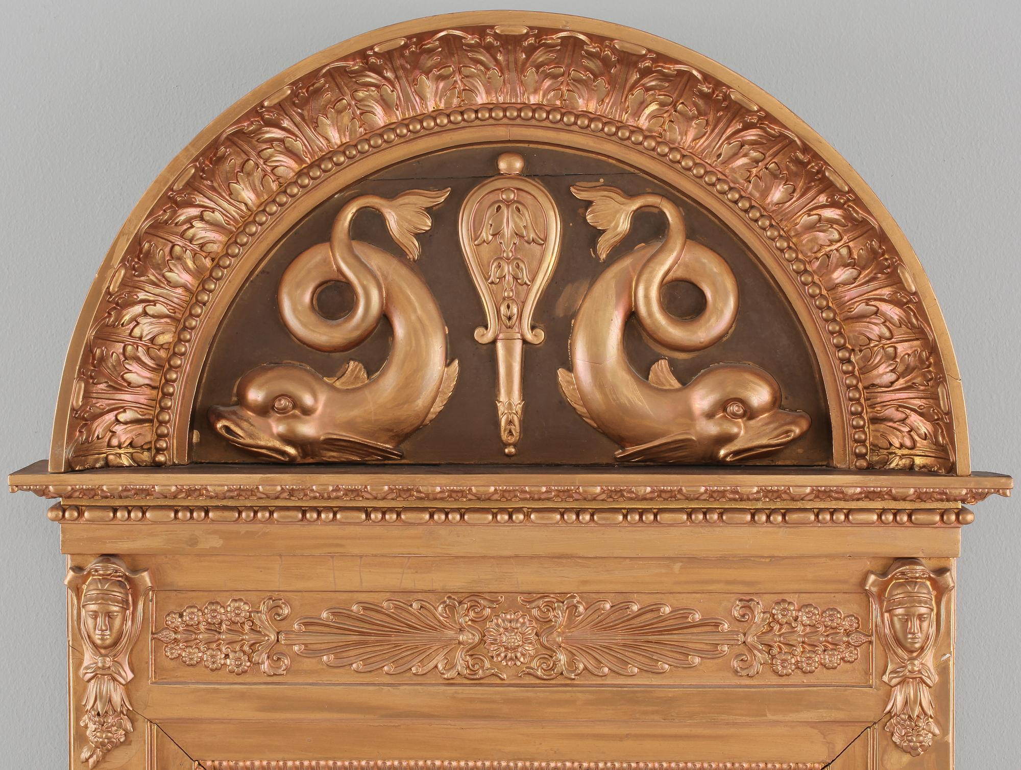 SPEGEL, tillskriven Petter Gustaf Bylander, märkt med Göteborgs hallstämpel, Karl Johan, 1800-talets första hälft.