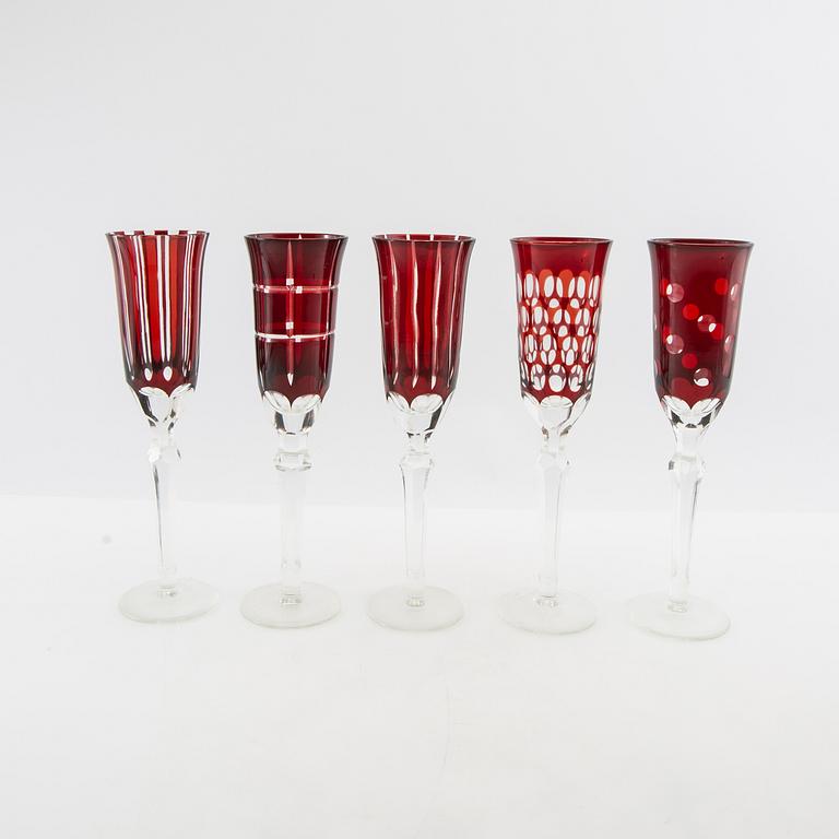 Service 34 pcs late 20th century cut glass.