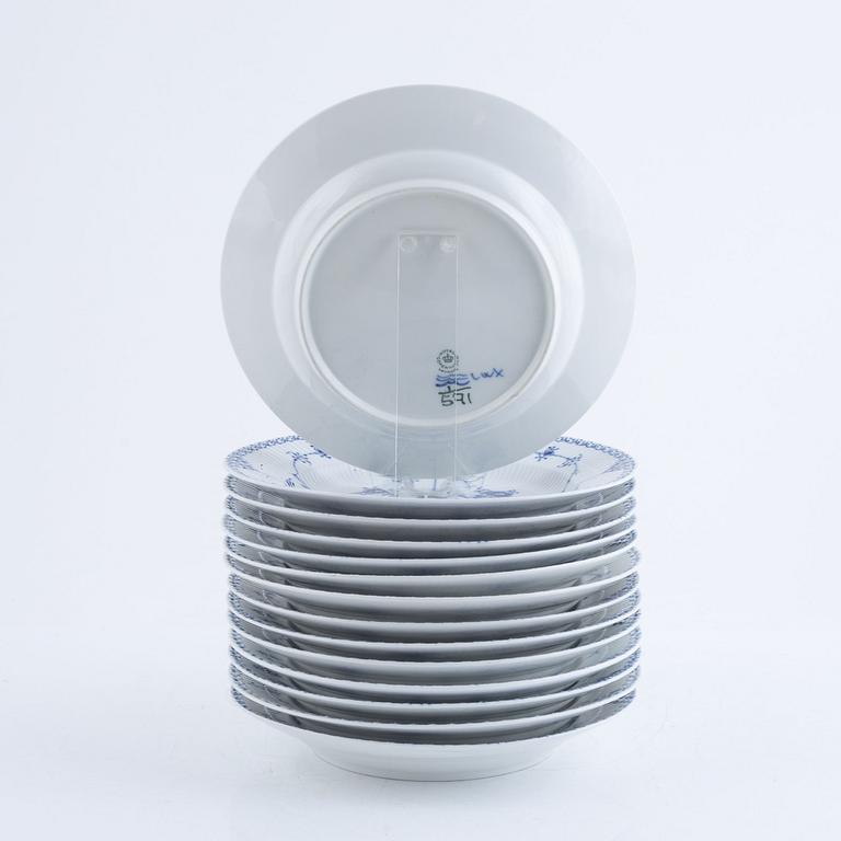 Dinner service, porcelain, 50 pieces, "Musselmalet", Royal Copenhagen, Denmark.