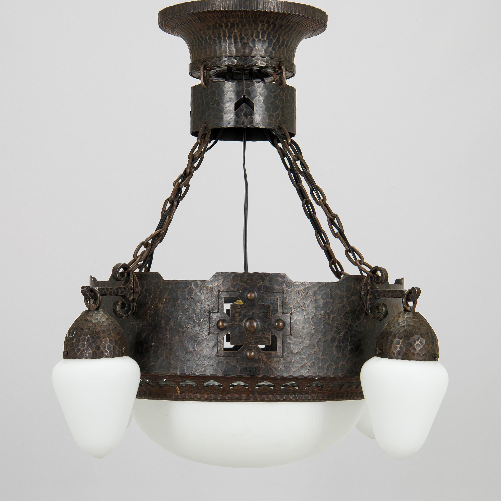 Kattovalaisin, Jugend 1900-luvun alku.