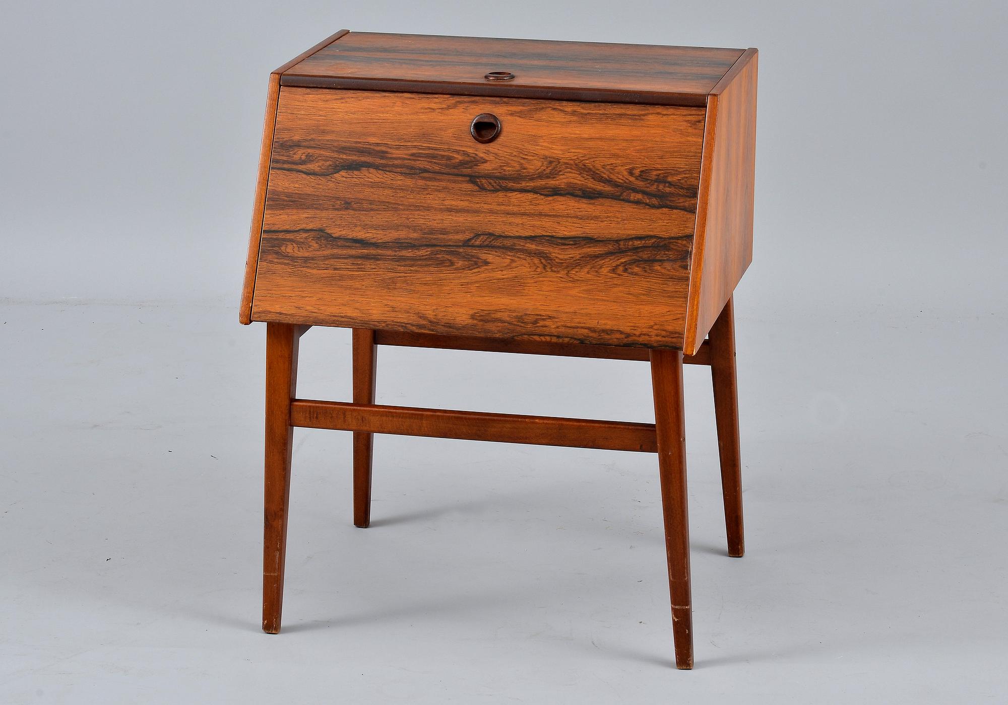 Ilmari Tapiovaara, ATERINSARJA "POLAR", 157 OSAA LAATIKOSTOSSA.